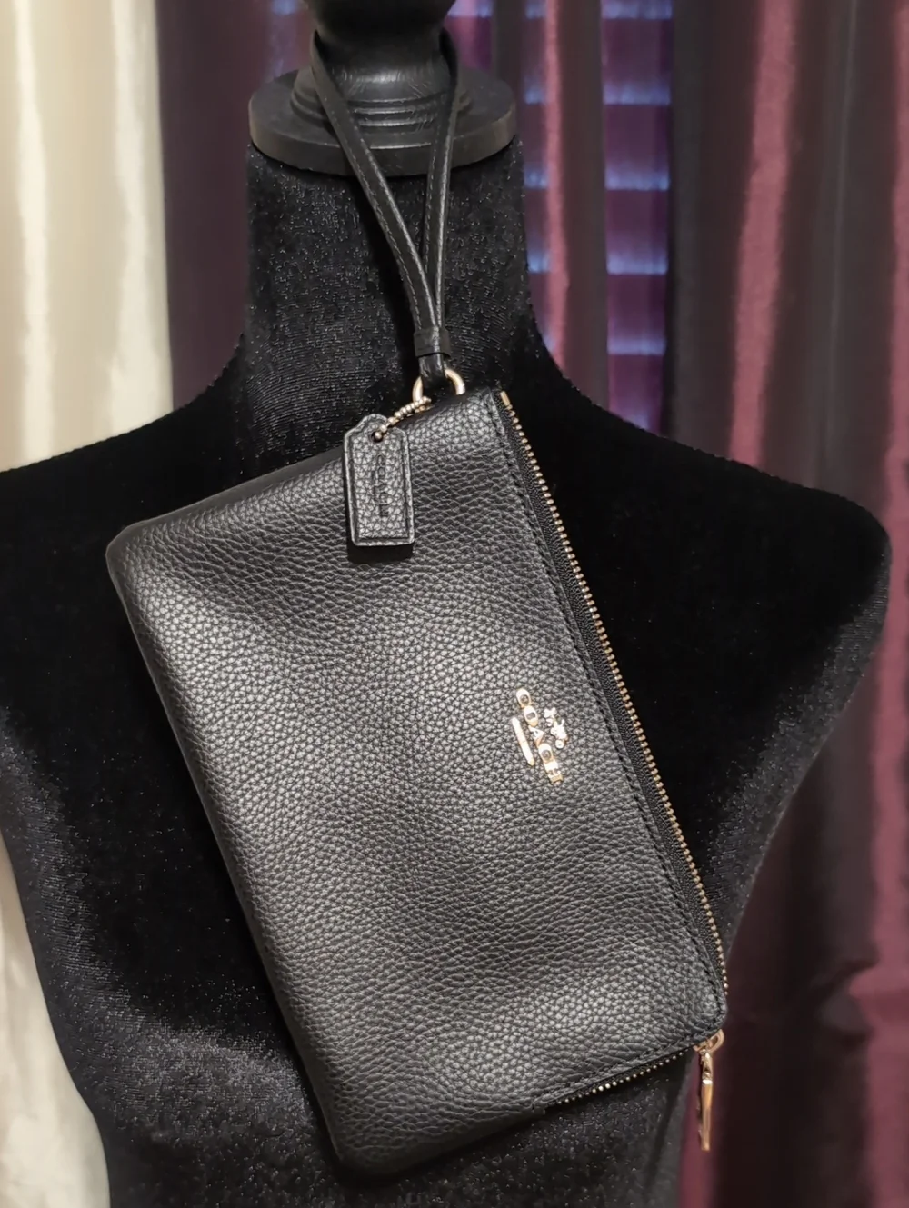Coach Black Pebbled Leather Double Zip Wristlet with Gold Hardware 7